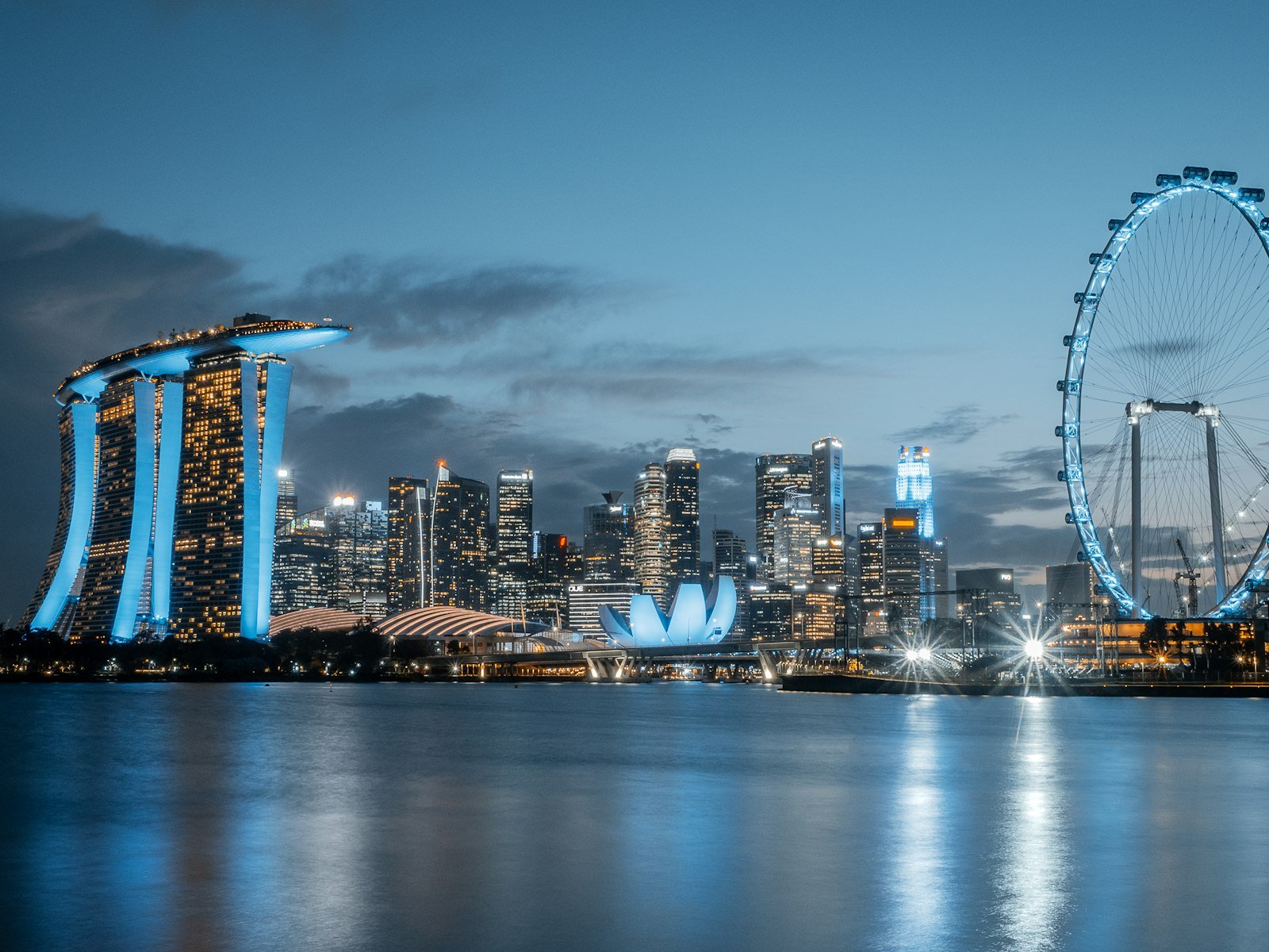 Singapore skyline with Marina Bay Sands and the Singapore Flyer at blue hour